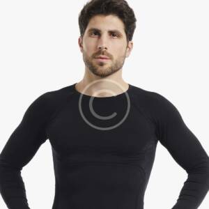 Black longsleeve